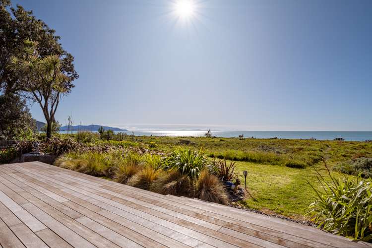 112 Rarangi Beach Road Rarangi_11