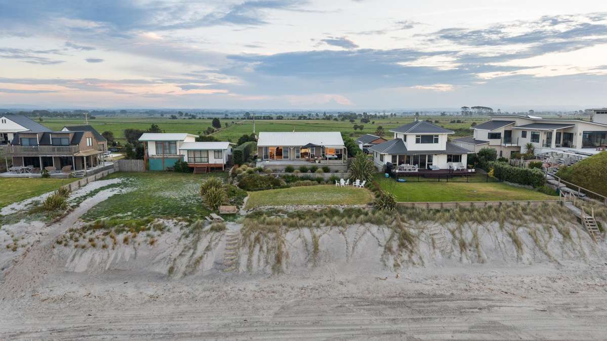 151 Pukehina Parade_4