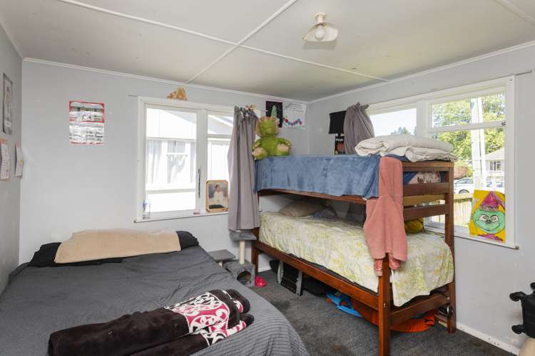 24 Glasgow Crescent Kaiti_7