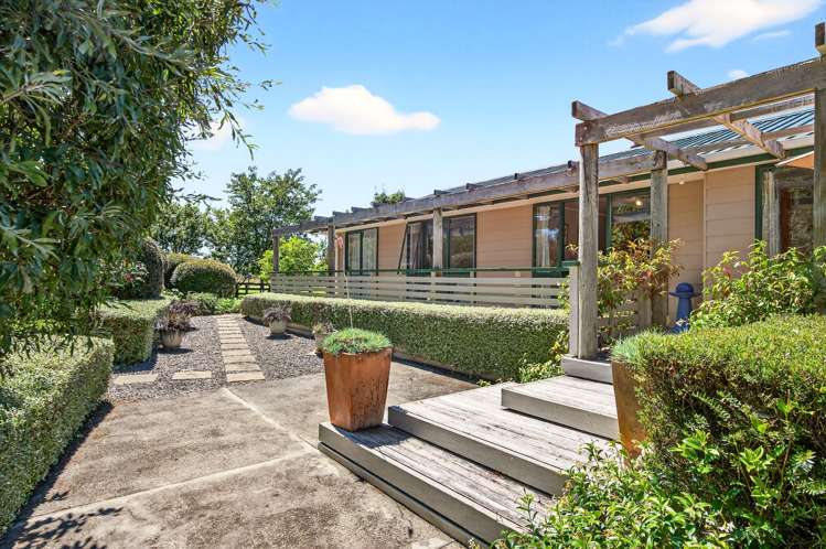 869 Norfolk Road Carterton_19