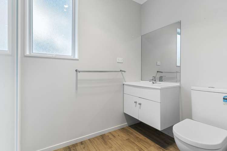 90 Walker Road Opaheke_11