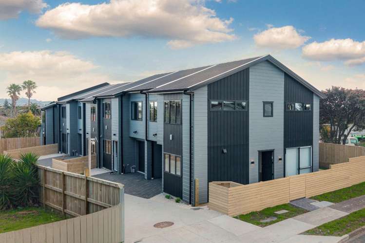 28 McKinstry Avenue_0