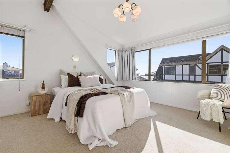 15A Cooneys Drive Matua_10