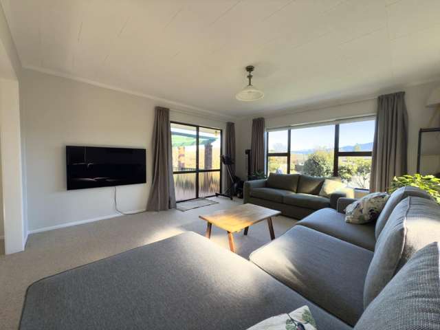 5 Hampton Place 11193_1