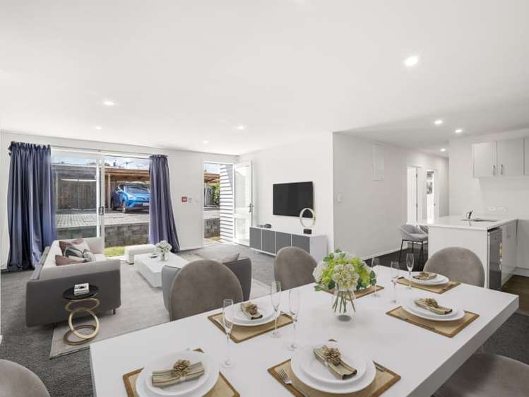 Units 1-6/200 Pilkington Road Point England_4