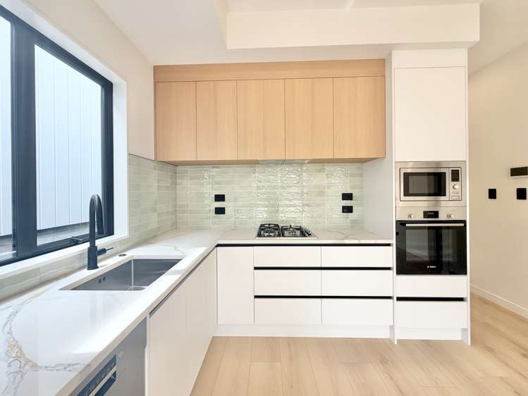 53 Awa Uru Road Orewa_5