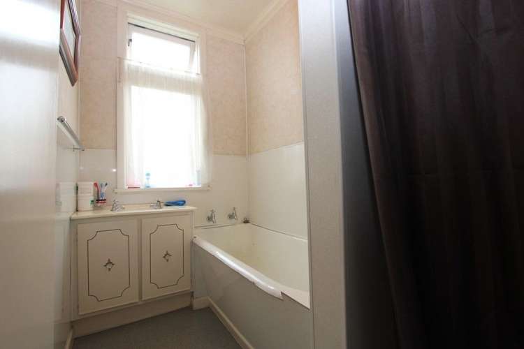 107 Bridge Street Bulls_11