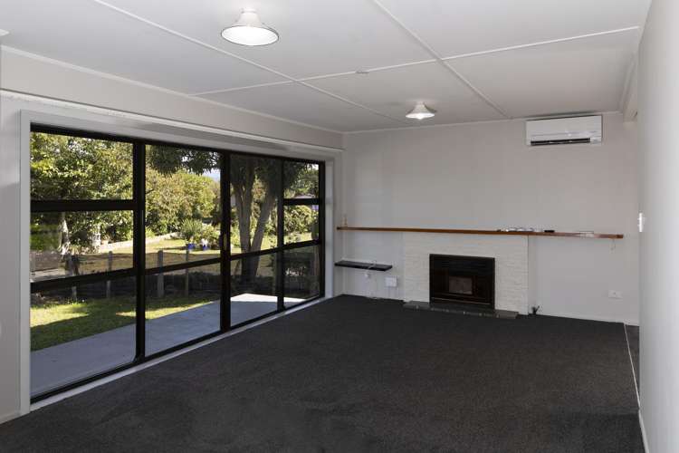 4 Charles Street Carterton_6