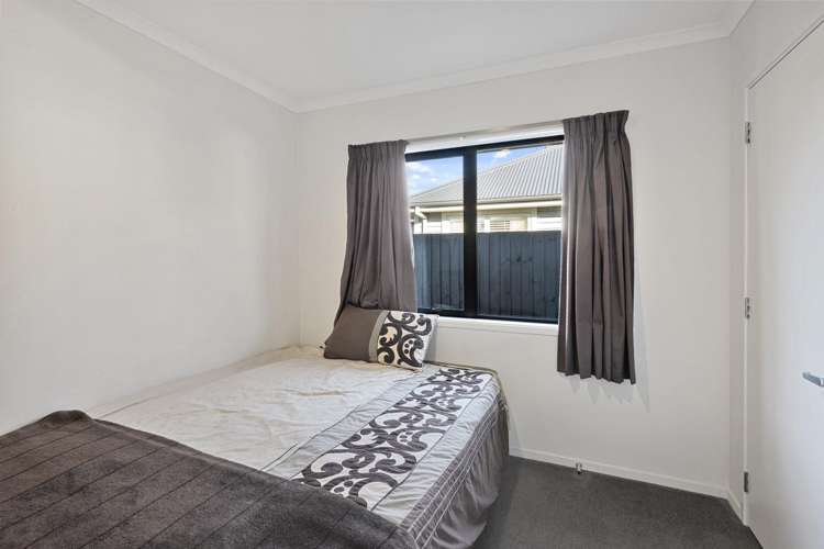 5 Te Waikare Street 1476_8