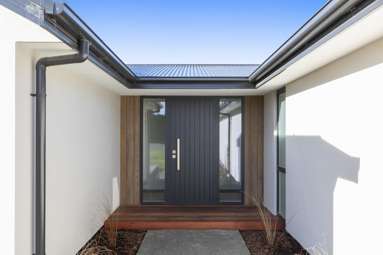 84 Kimberley Road_4