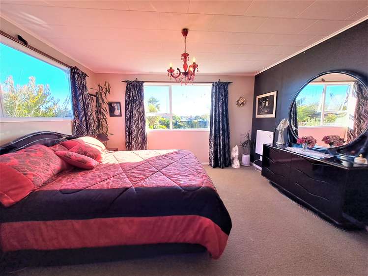 17 Ngahue Crescent Carters Beach_5