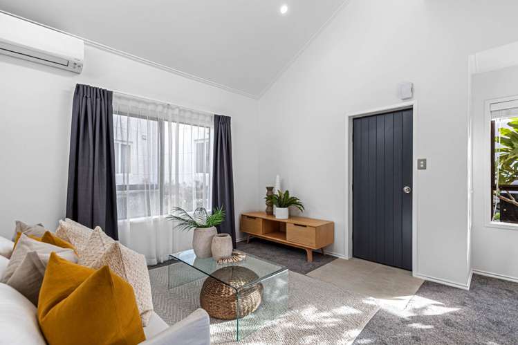 8 Milton Road_5