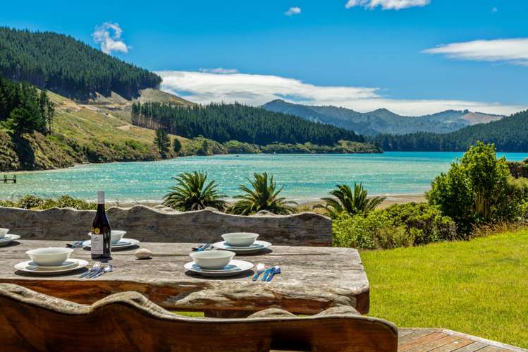 528 Oyster Bay Marlborough Sounds_27