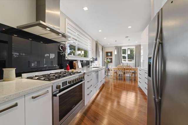 7 Climie Crescent Hawera_4