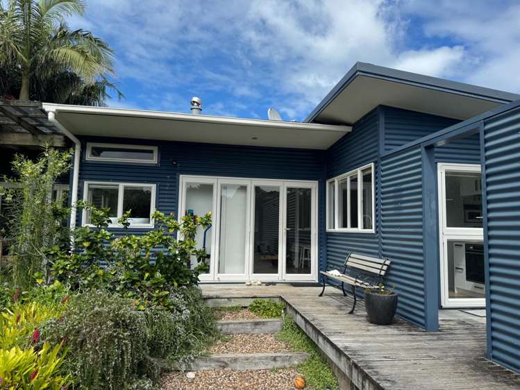 23 Manuka Road Oneroa_1
