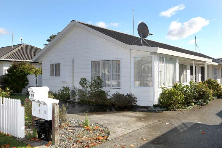 910a Willowpark Road North Mayfair_12