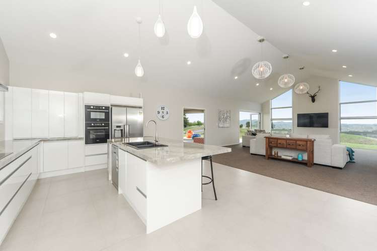 450 Monument Road Clevedon_22