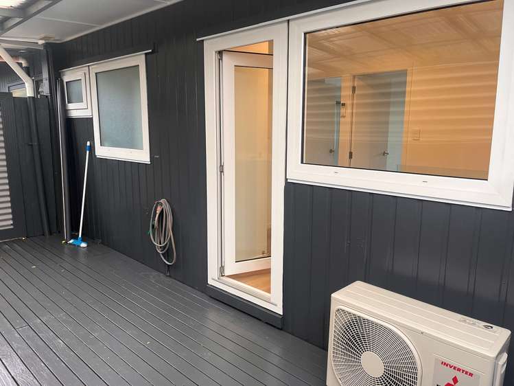 4/64 Chartwell Avenue Glenfield_11