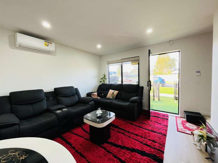 2/19 Calvert Avenue Mangere East_2