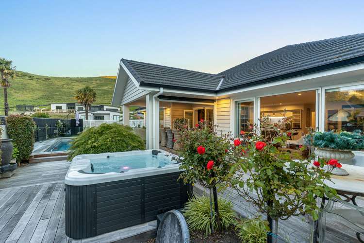 44 Sunningdale Drive Stoke_8