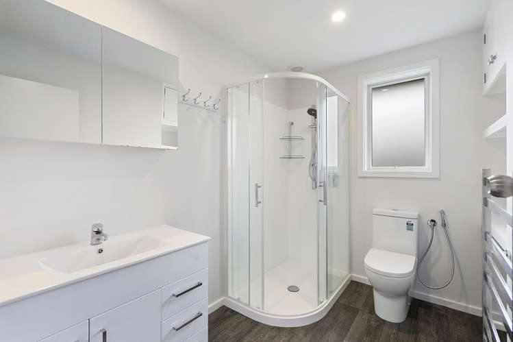 36 Oakley Crescent Hornby_7