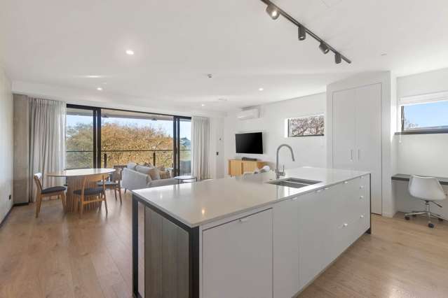 701/6 Dock Street City Centre_2