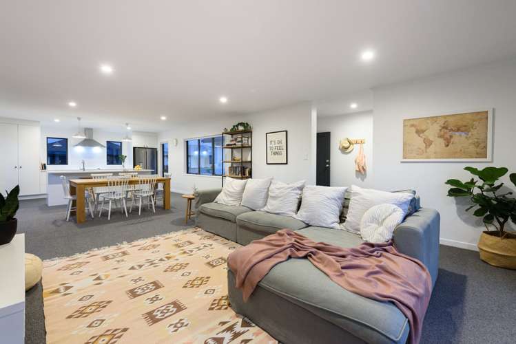 14 Waghorn Street Pyes Pa_10