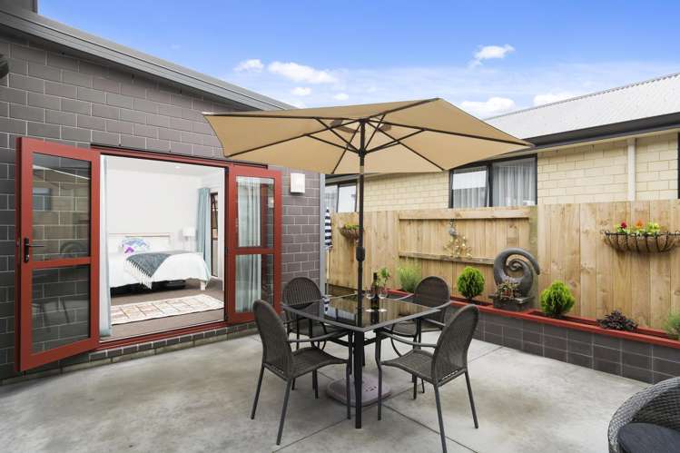 5 Capstan Close Pyes Pa_9