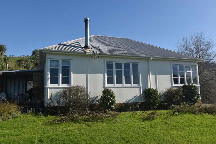 323 Quine Road Tahuna_1