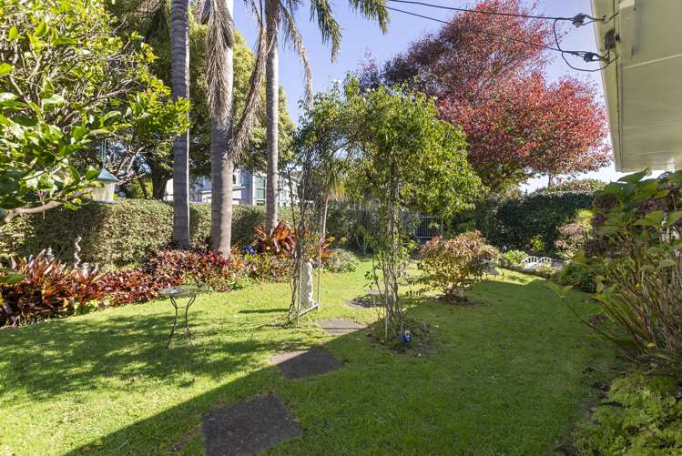 33 Tawera Road Greenlane_18