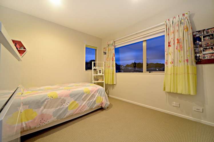 5 Kouras Place Flat Bush_13