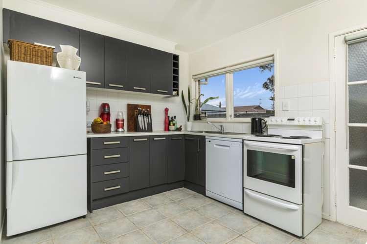 3/38 Old Lake Road Narrow Neck_4