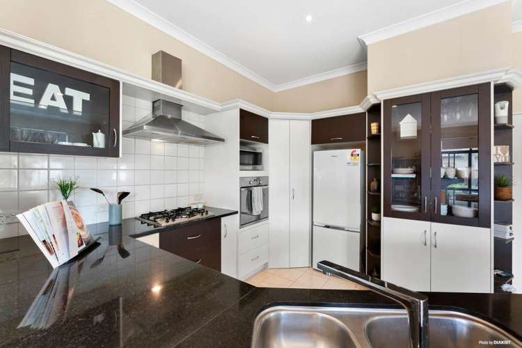 14 Mordane Place Flat Bush_10