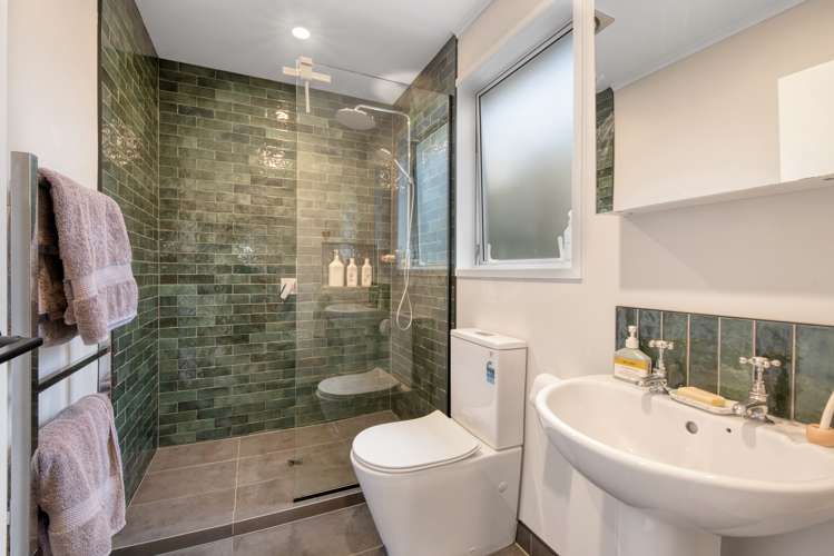 77A Red Beach Road Red Beach_10