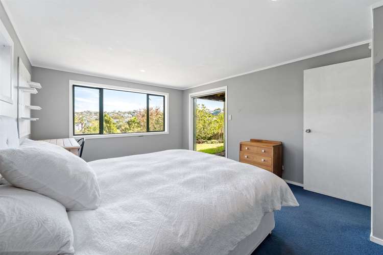 528 Beach Road Murrays Bay_19