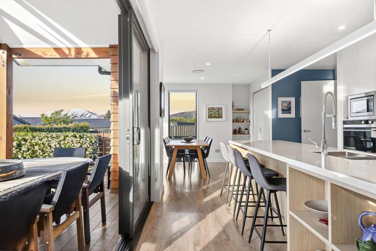 12 Sapphire Spring Rise_5