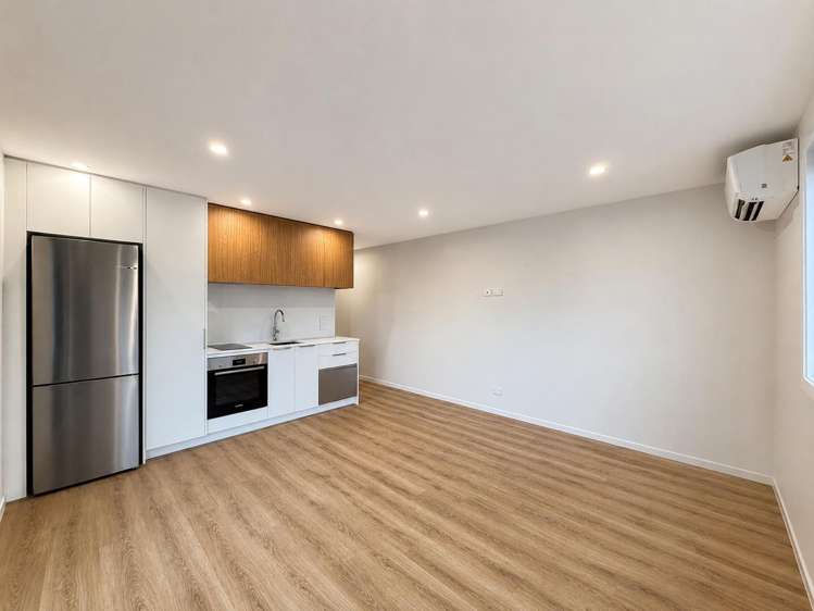 unit a/12 Metzger Road Jack's Point_1