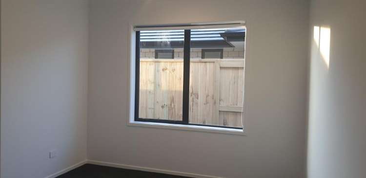 9 Tiria Drive 1131_9