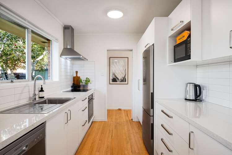 2/14 Rowan Terrace_1