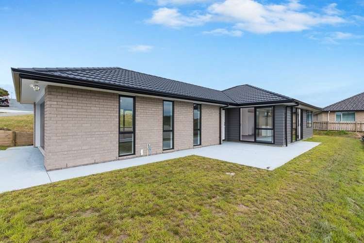 32 Astrid Lane Wellsford_18