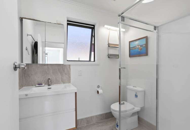 39 Newington Road Henderson_7
