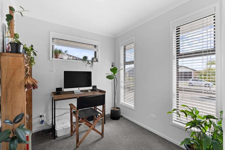 3 Azara Way Wigram_15