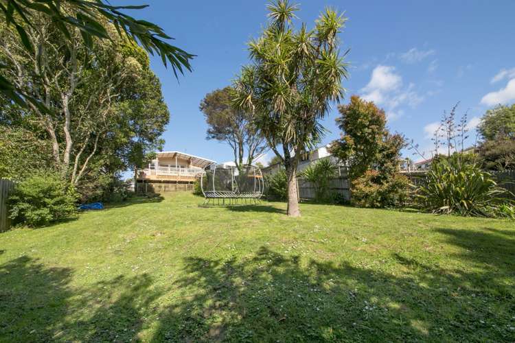 71 Glengarry Road Glen Eden_14