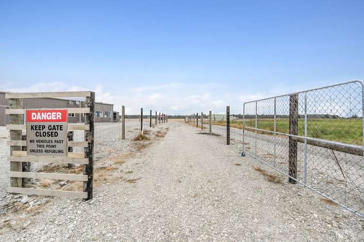 22 Airport Lane Haast_10