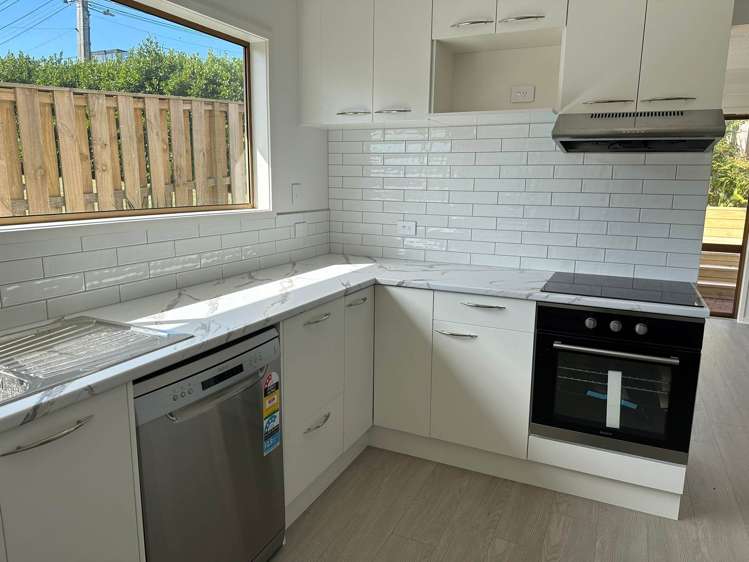 2/5 Pukerangi Crescent Ellerslie_3
