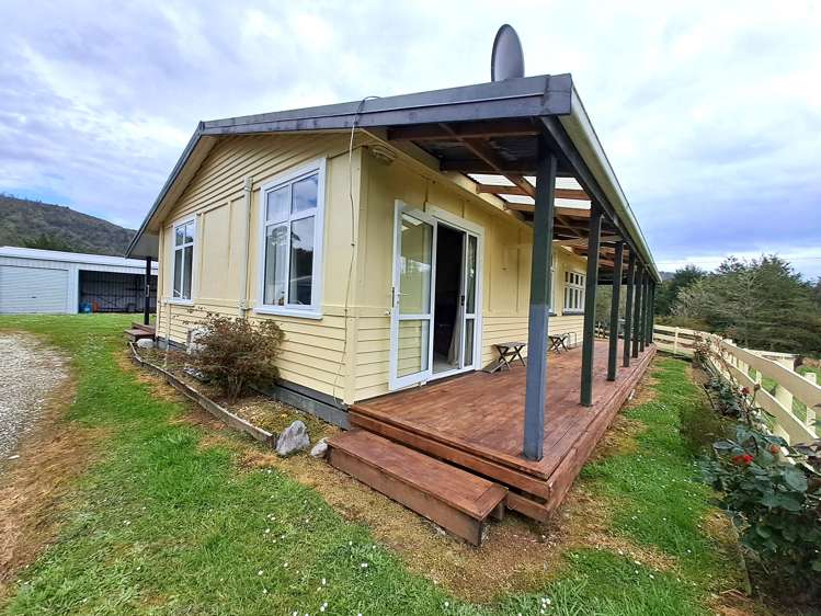 92 Gladstone Street Seddonville_12