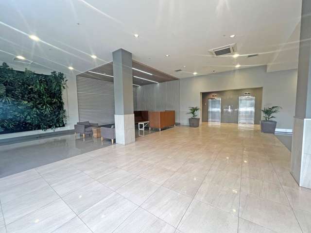 Units 7&8/45 O'Rorke Road Penrose_1