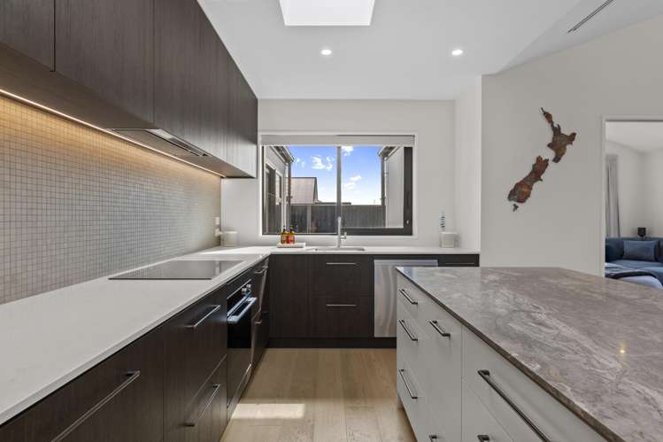 19 Guinevere Drive Lincoln_7