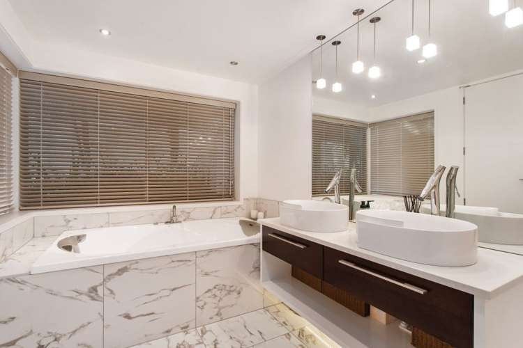 15 Longridge Drive Mount Pleasant_14