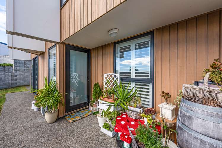 34 Tea Tree Lane Woodridge_18